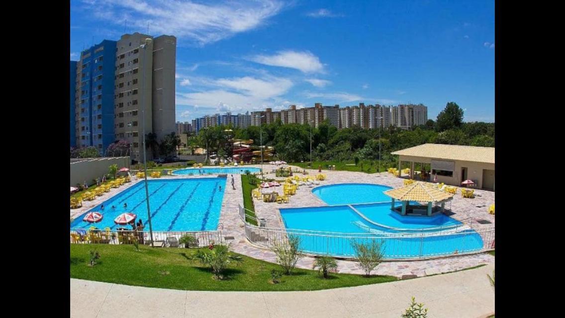 Hotel Golden Dolphin Com Cafe Da Manha! Piscinas 24H Caldas Novas Eksteriør billede
