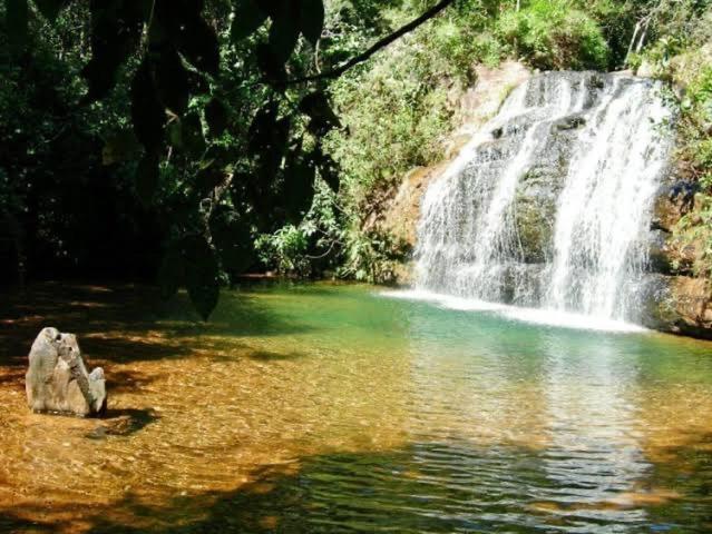 Hotel Golden Dolphin Com Cafe Da Manha! Piscinas 24H Caldas Novas Eksteriør billede