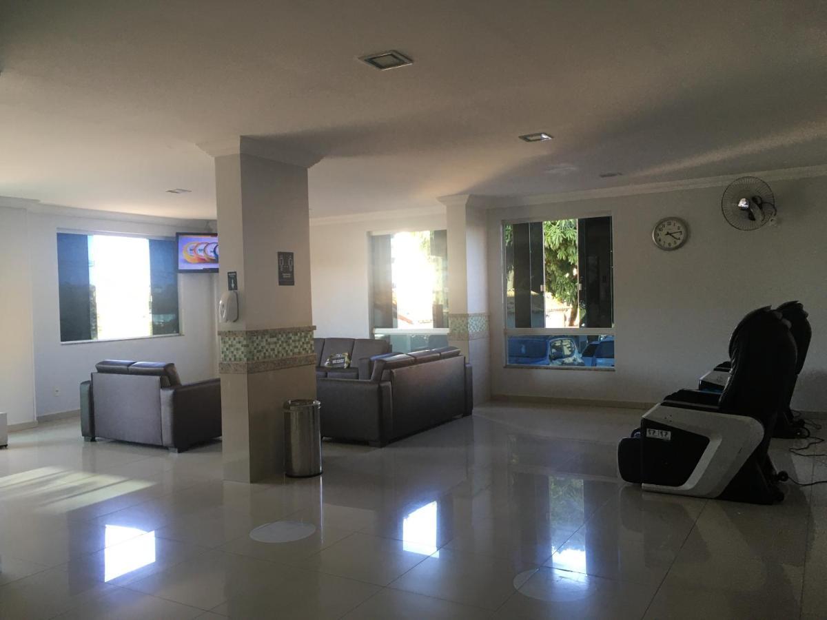 Hotel Golden Dolphin Com Cafe Da Manha! Piscinas 24H Caldas Novas Eksteriør billede