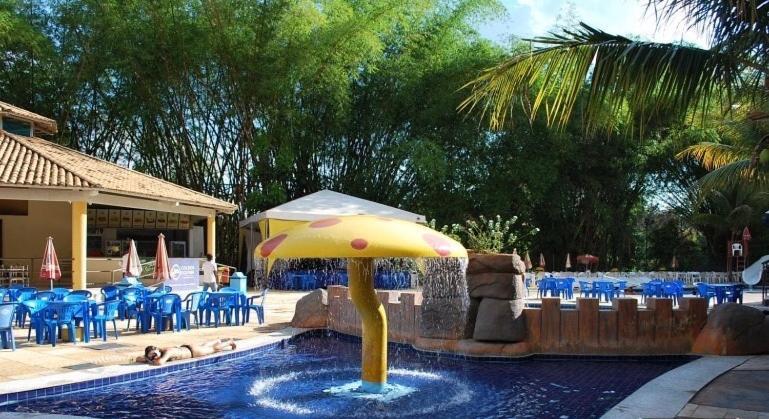 Hotel Golden Dolphin Com Cafe Da Manha! Piscinas 24H Caldas Novas Eksteriør billede