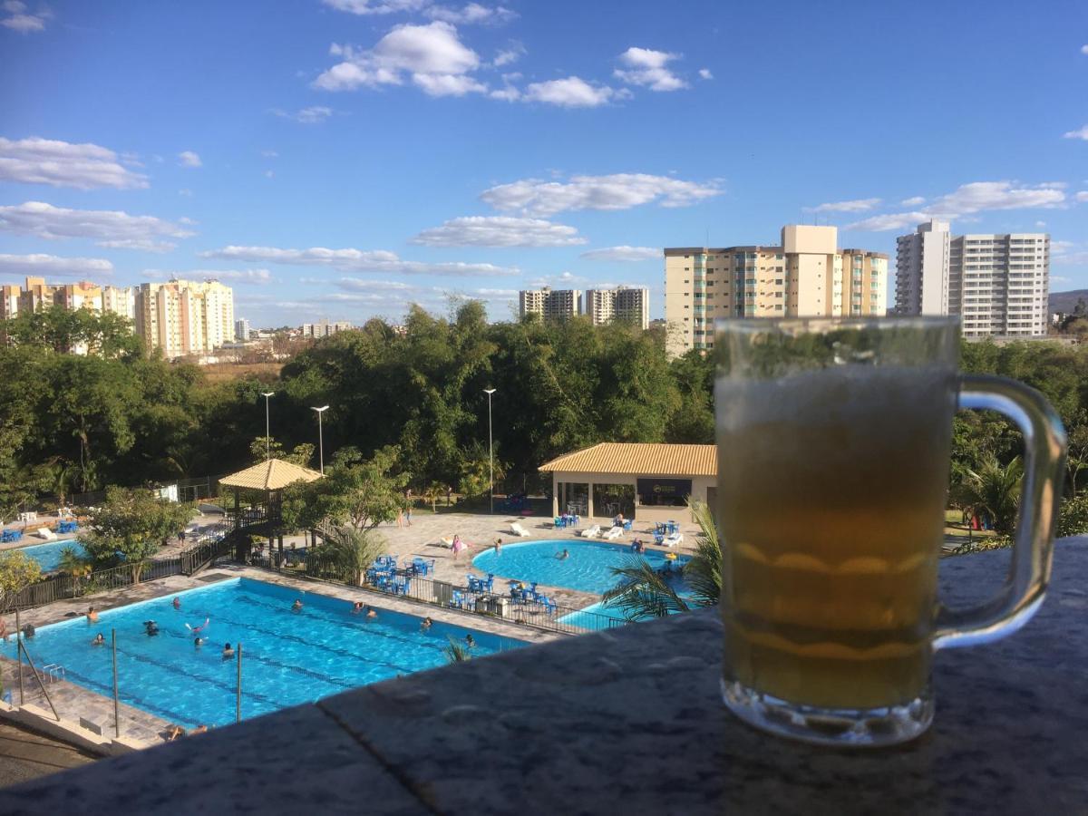 Hotel Golden Dolphin Com Cafe Da Manha! Piscinas 24H Caldas Novas Eksteriør billede